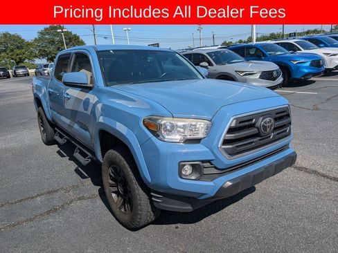 Used 2019 Toyota Tacoma SR5 AWD/4WD image 5