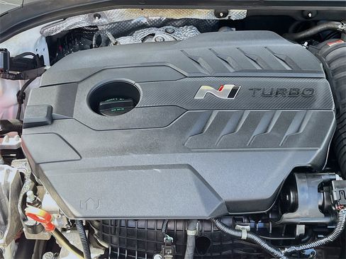 Used 2021 Hyundai Veloster N image 30