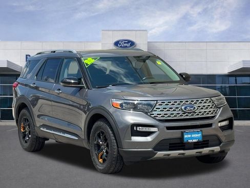 Used 2022 Ford Explorer Limited w/ Limited Technology Package AWD/4WD image 2