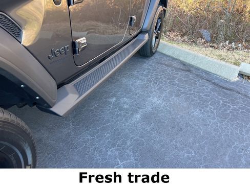 Certified 2022 Jeep Wrangler Unlimited Sport image 2