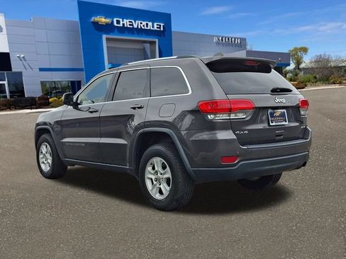 Used 2017 Jeep Grand Cherokee Laredo w/ Quick Order Package 23E AWD/4WD image 24