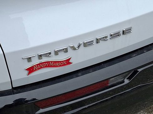 New 2026 Chevrolet Traverse High Country FWD image 10