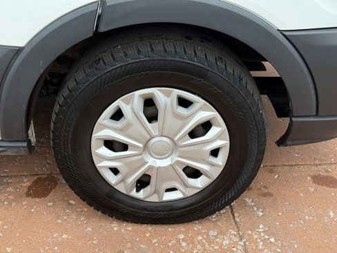 Used 2018 Ford Transit 350 XLT image 8