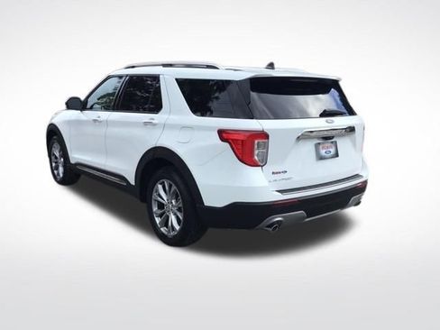 Used 2023 Ford Explorer Limited w/ Equipment Group 301A RWD image 3