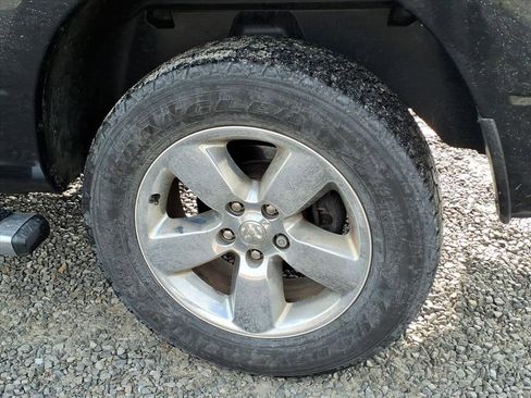 Used 2017 RAM 1500 Big Horn image 34