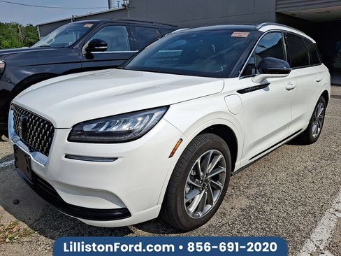 Used 2022 Lincoln Corsair Grand Touring AWD/4WD image 1