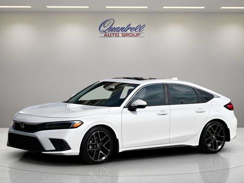 Used 2022 Honda Civic Sport Touring image 8