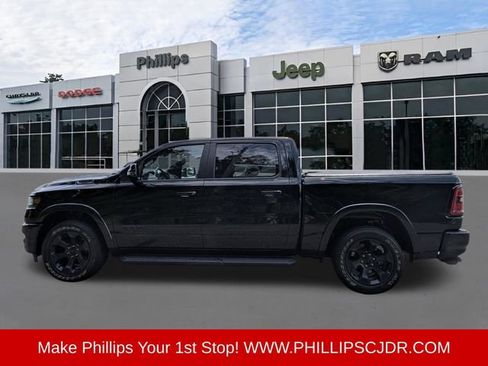 Certified 2025 RAM 1500 Big Horn AWD/4WD image 6