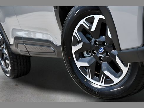 Certified 2026 Subaru Forester Premium AWD/4WD image 11