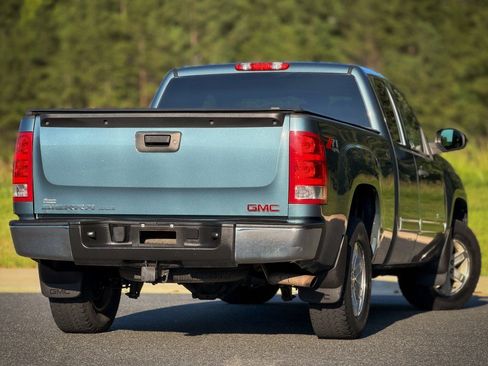 Used 2013 GMC Sierra 1500 SLE w/ Power Tech Package AWD/4WD image 11