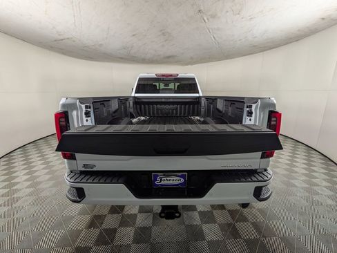 New 2026 GMC Sierra 3500 Denali Ultimate image 9