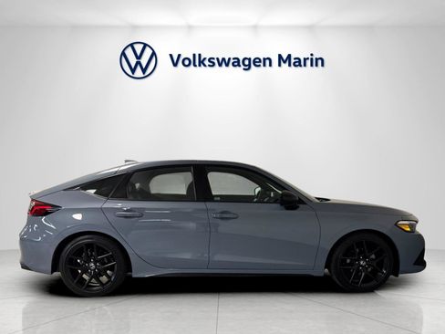 Used 2024 Honda Civic Sport image 6