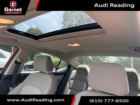 Used 2020 Hyundai Elantra Value Edition FWD image 12