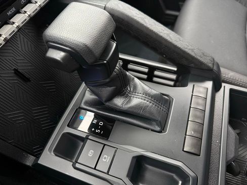 Used 2025 Toyota Tacoma SR image 25