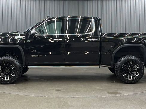Used 2026 GMC Sierra 1500 Denali w/ Denali Reserve Package AWD/4WD image 2