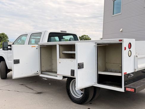Used 2015 Ford F350 XL AWD/4WD image 10