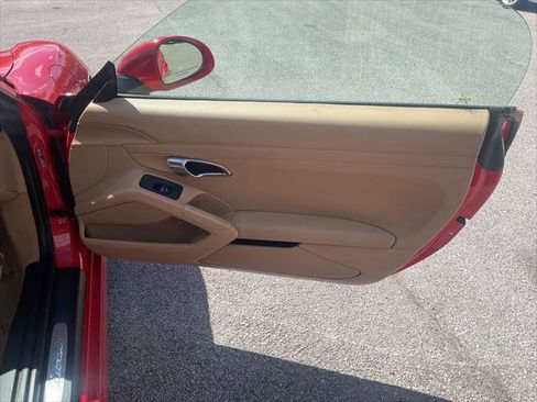 Used 2015 Porsche Boxster image 26