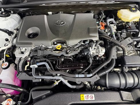 Used 2025 Toyota Camry LE FWD image 22