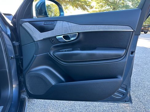 Used 2022 Volvo XC90 T6 Inscription image 14