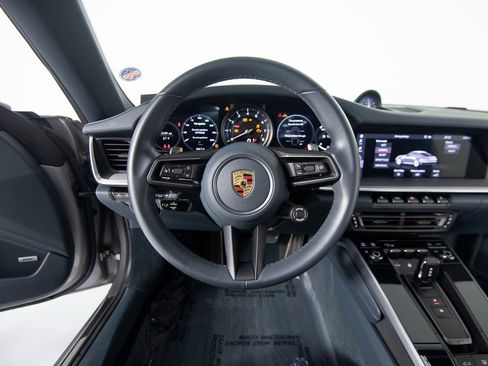 Certified 2021 Porsche 911 Carrera image 18