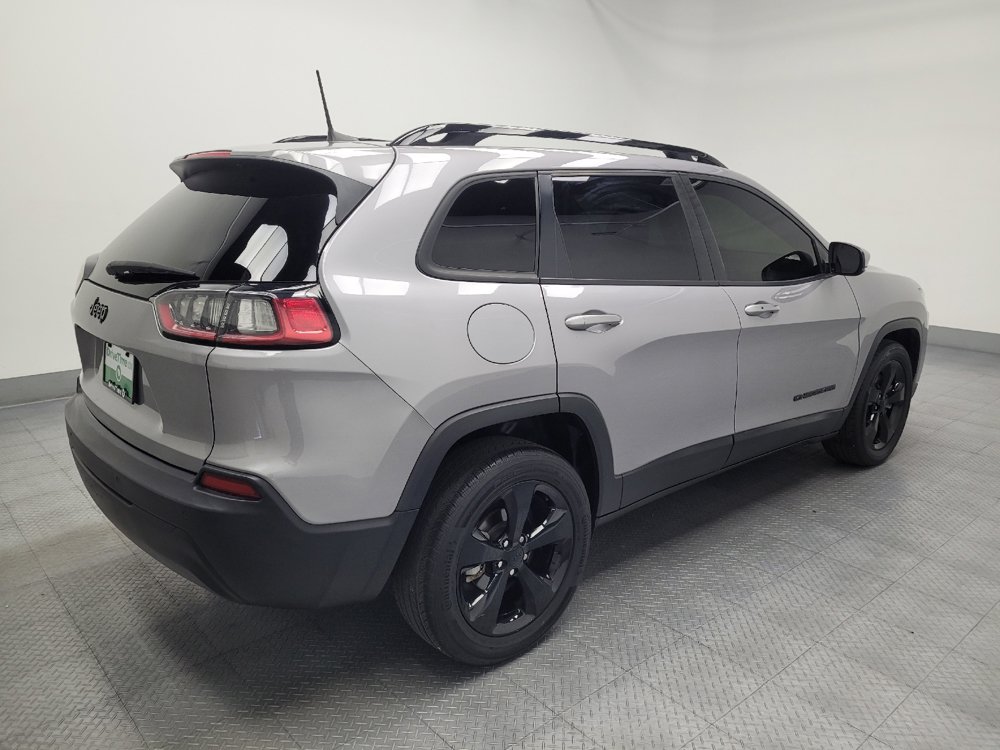 Used 2020 Jeep Cherokee Latitude Plus FWD image 11