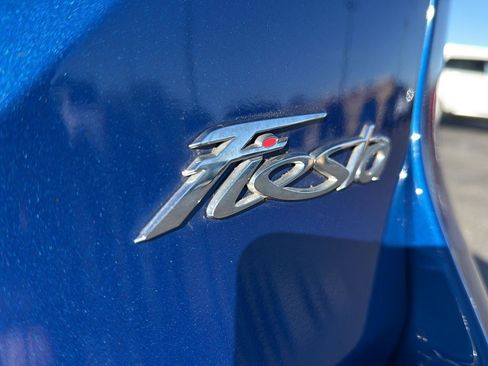 Used 2018 Ford Fiesta SE w/ Cold Weather Package image 9