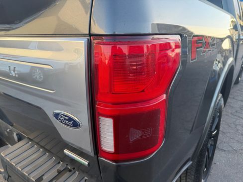 Used 2019 Ford F150 Platinum w/ Equipment Group 701A Luxury AWD/4WD image 30
