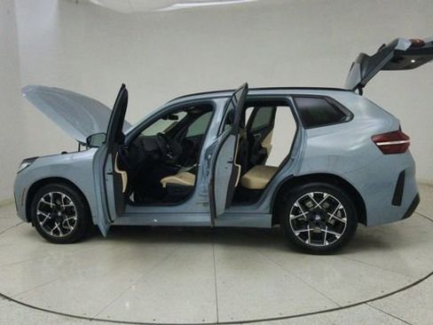 Used 2025 BMW X3 xDrive30i image 76