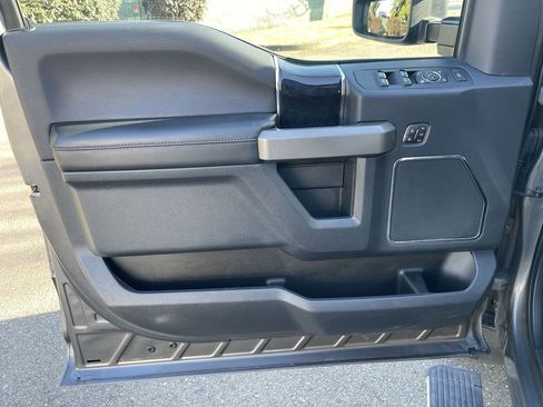 Used 2022 Ford F250 Platinum image 23