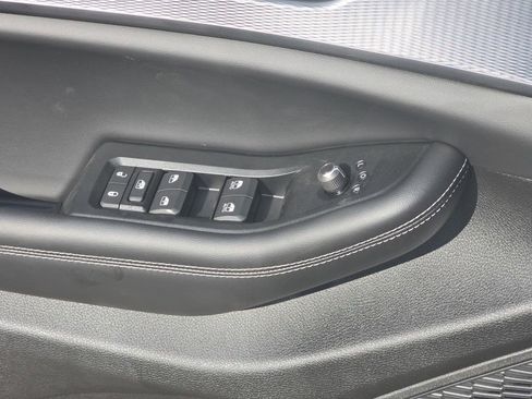 New 2026 Jeep Grand Cherokee L Laredo AWD/4WD image 30
