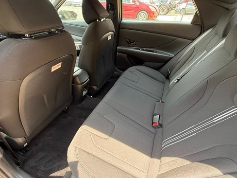 Used 2025 Hyundai Elantra Sport w/ Cargo Package FWD image 19