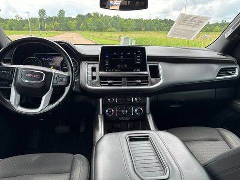 Used 2021 GMC Yukon SLE AWD/4WD image 15