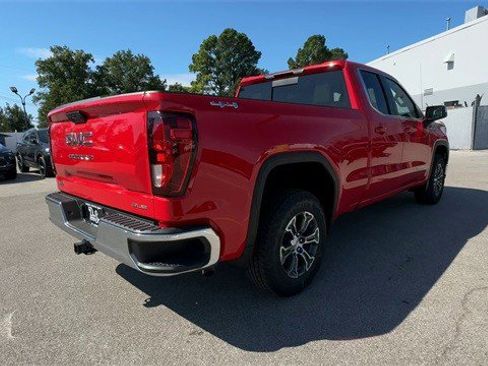 New 2026 GMC Sierra 1500 SLE w/ Preferred Package image 8