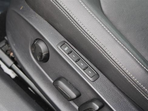 Used 2020 Volkswagen Passat 2.0T SEL image 12