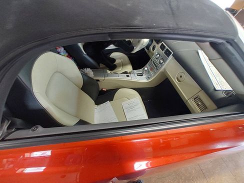 Used 2005 Chrysler Crossfire Limited RWD image 8