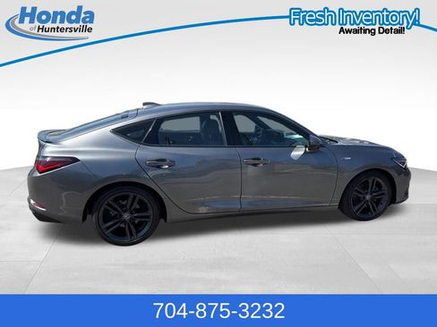 Used 2023 Acura Integra A-Spec image 9