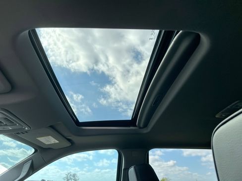 Used 2025 GMC Sierra 3500 Denali w/ Denali Reserve Package image 22