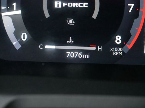 Used 2025 Toyota Tacoma TRD Off-Road image 22