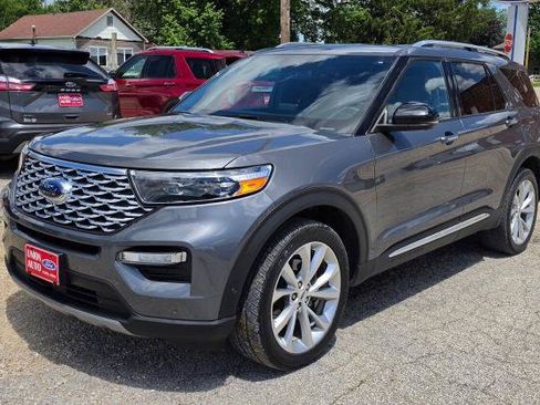 Certified 2023 Ford Explorer Platinum w/ Technology Package AWD/4WD image 2
