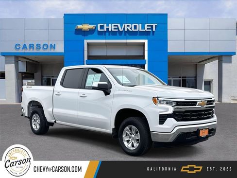 Used 2025 Chevrolet Silverado 1500 LT image 1