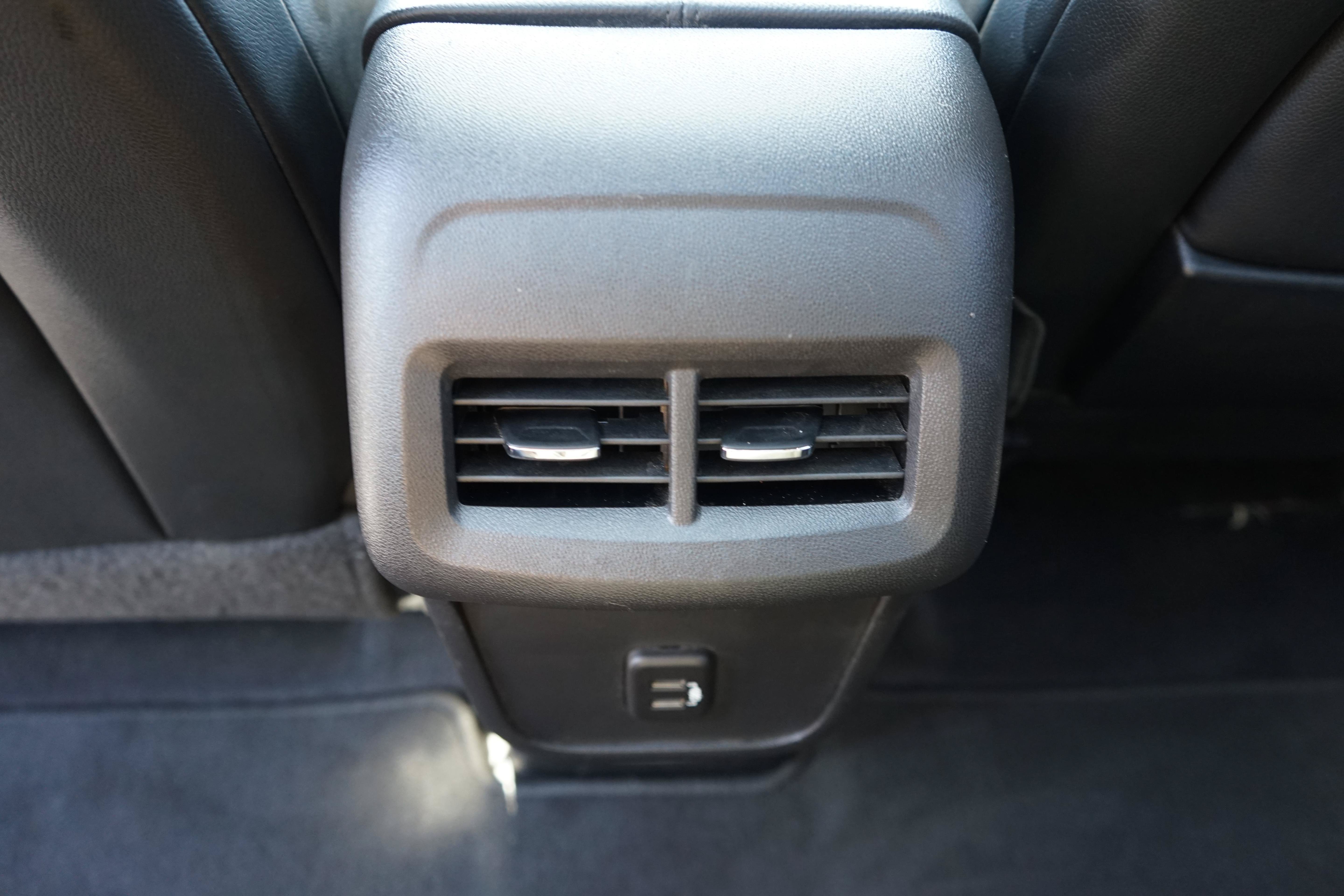 Used 2020 GMC Terrain SLT w/ Preferred Package FWD image 23