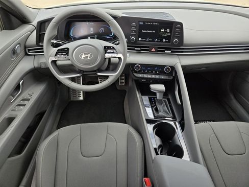 New 2026 Hyundai Elantra SEL Sport Premium FWD image 21