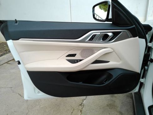 Used 2023 BMW i4 eDrive40 w/ Premium Package RWD image 15