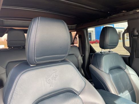 Used 2023 Ford Bronco Outer Banks image 28