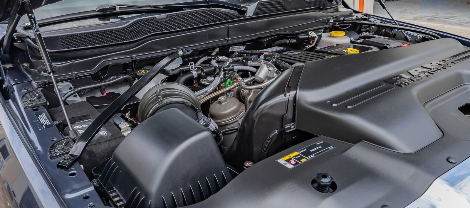 Used 2026 RAM 3500 Longhorn AWD/4WD image 52