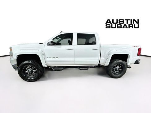 Used 2017 Chevrolet Silverado 1500 LT w/ All Star Edition AWD/4WD image 4