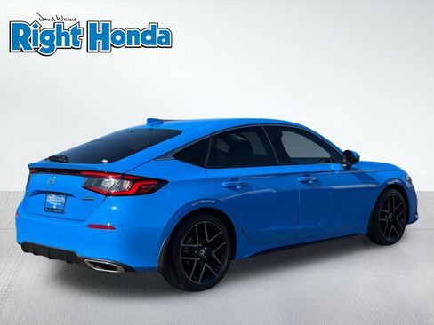 Used 2024 Honda Civic Sport Touring image 8