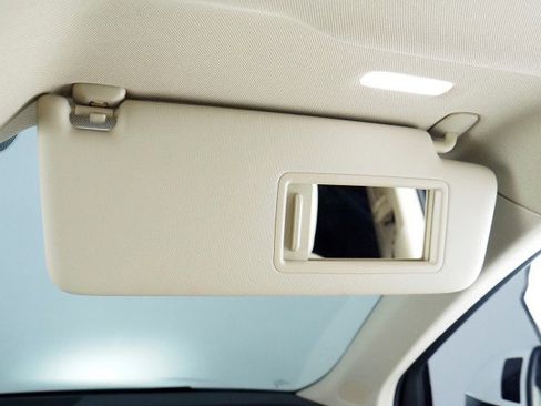 Used 2024 Audi Q5 Premium Plus w/ Premium Plus Package image 70