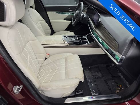 Certified 2023 BMW 760i xDrive AWD/4WD image 24