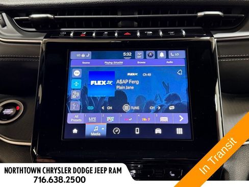 Used 2025 Jeep Grand Cherokee Laredo X w/ Luxury Tech Group I AWD/4WD image 12
